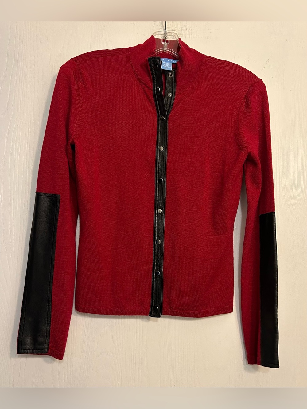 White + Warren 100% Merino Wool & Leather Luxury Ladies Red Cardigan Sz Small.